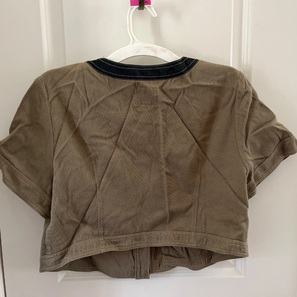 Cropped jacket - Picture 2 of 2